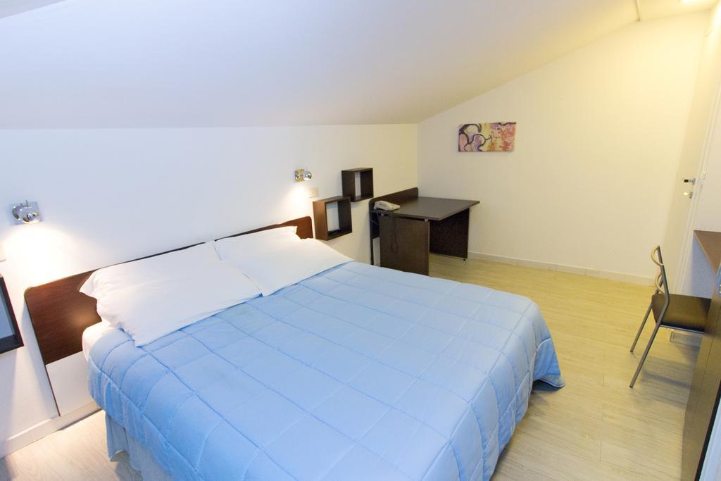 Albergo Romagna ฟราตตา แตร์เม ภายนอก รูปภาพ